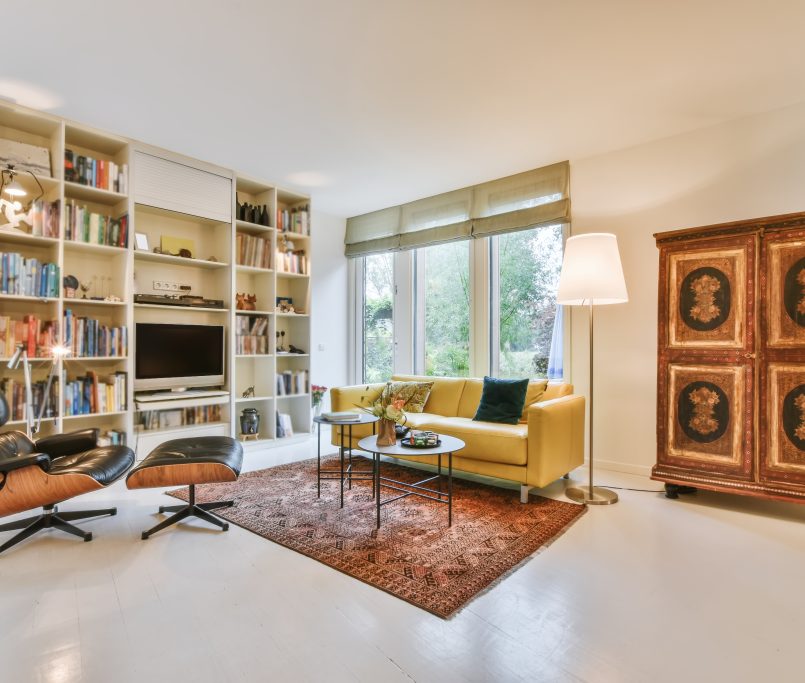 Elegant and spacious living room